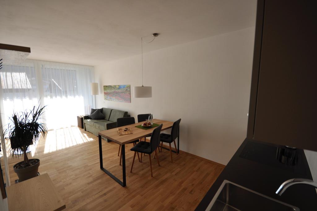Alpenchalet Apartments Parcines Luaran gambar
